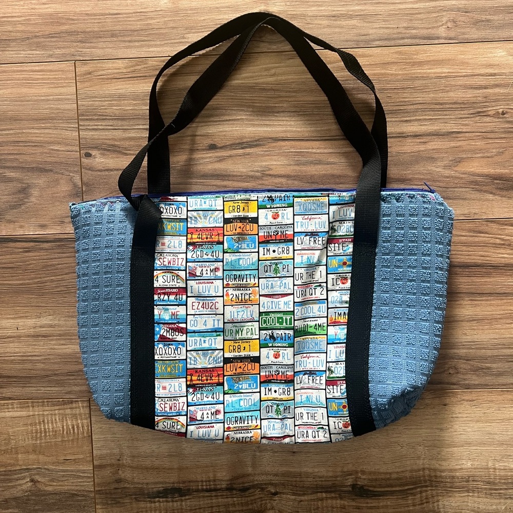 🚫 Colorful License Plate Travel Tote Bag